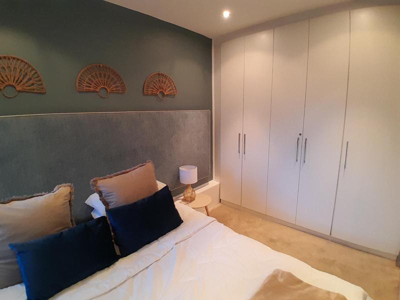 To Let 2 Bedroom Property for Rent in Sea Point Western Cape
